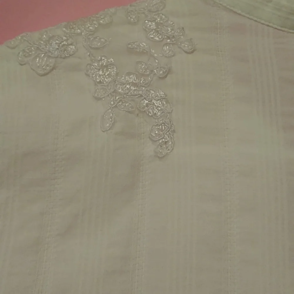 Krazy Kat 100% Cotton White Blouse Front Pintucks Appliques - Picture 13 of 15